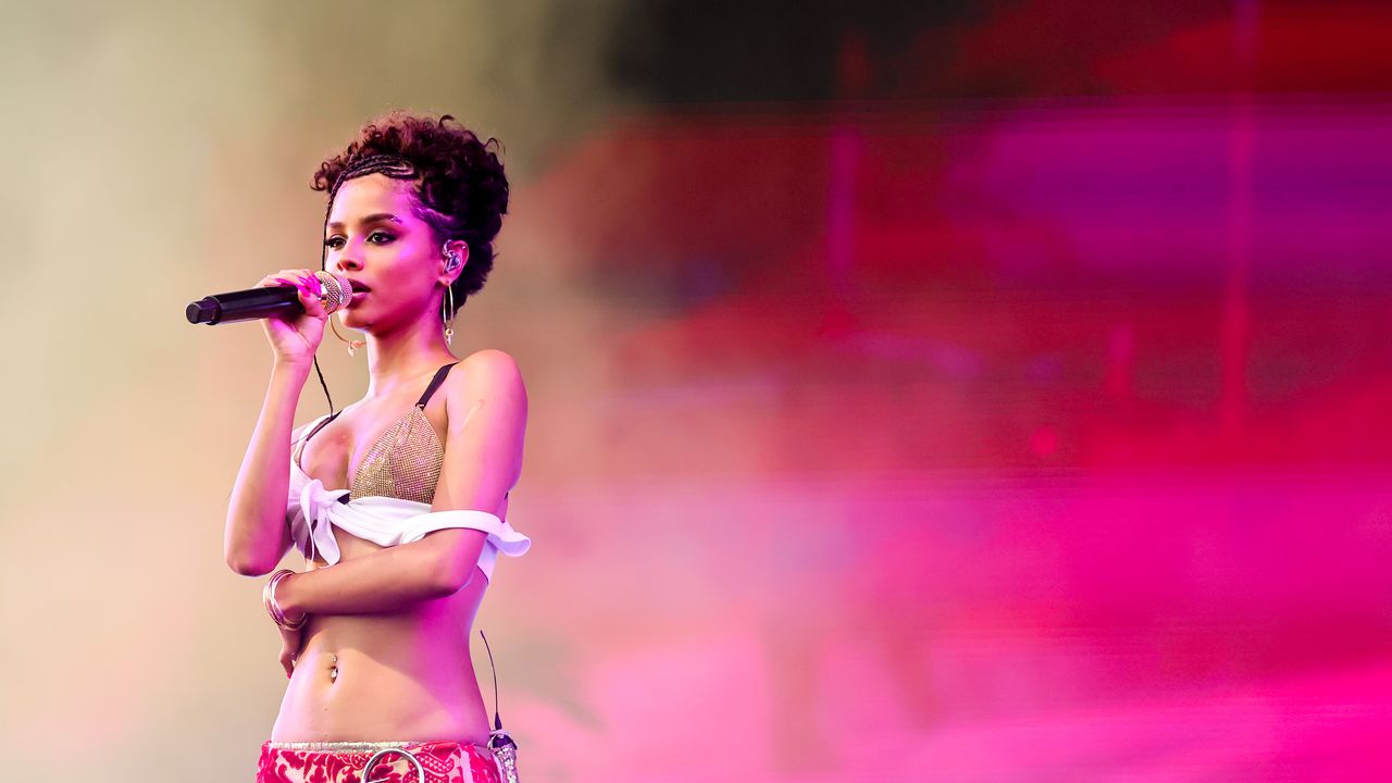 Coachella 2025: Best Celebrity Outfits & Looks from Weekend 1 — See Photos